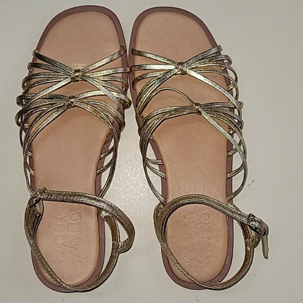 ZARA GOLD Strappy Knot Sandals Size 7.5 - Picture 3 of 15